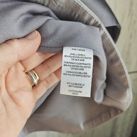 Used Like New Halston Heritage Size 4 Dress - Picture 5 of 13